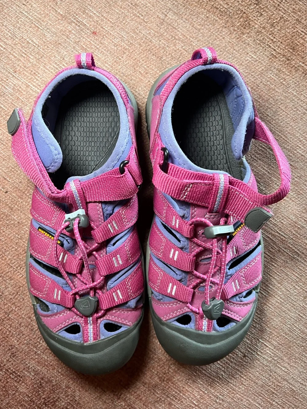 Keen Kids Youth 5 Pink and Purple Closed-Toe Water Sandals Shoes Waterproof